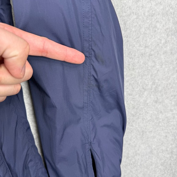 UNTUCKit Jacket Mens Medium Navy Blue Quilted Lined Nylon Full Zip Button Coat - Picture 6 of 13